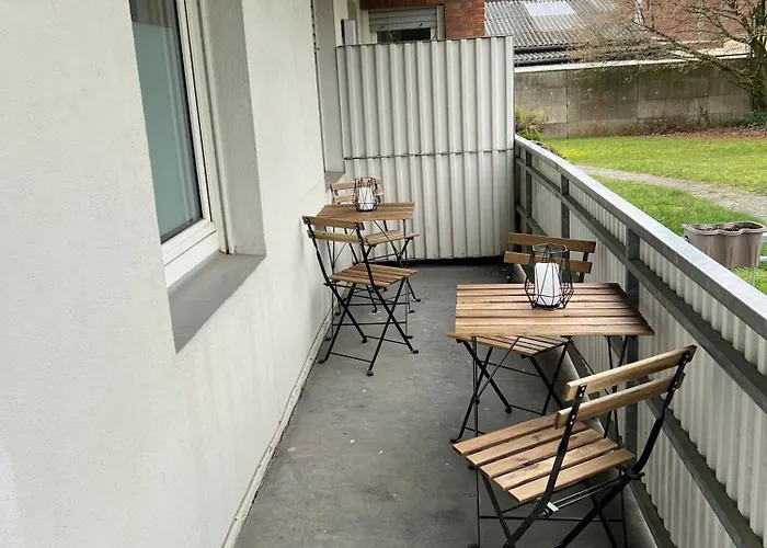 Geraeumige Handwerkerunterkunft Mit Balkon *